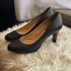 Cole Haan Pumps
